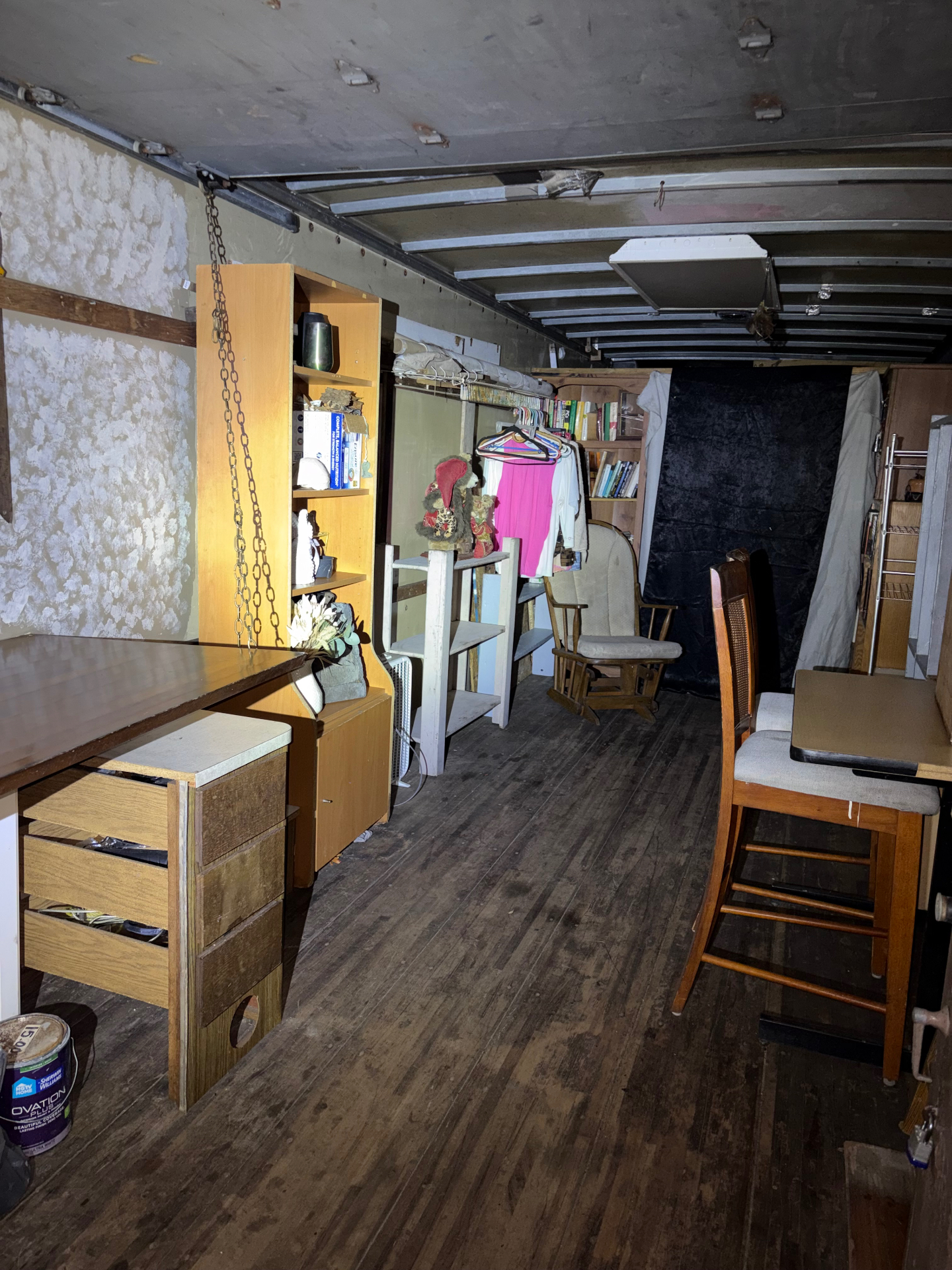 Deep cleaning and decluttering - after cleaning